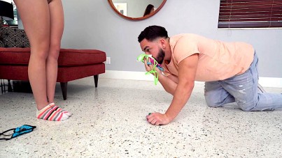 Catch A Panties Sniffer 10