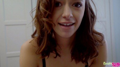 Unexpected Penetration And Creampie Inside My Stepsister 4